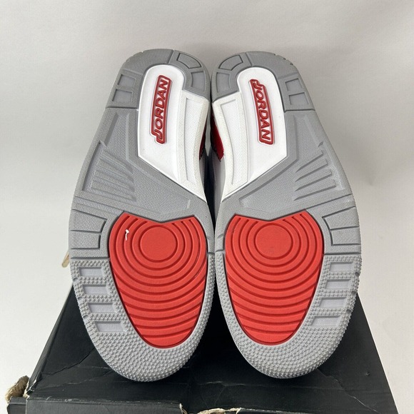 Nike Shoes Air Jordan 3 Retro “Hall of Fame/Katrina” 2024 - Picture 7 of 8